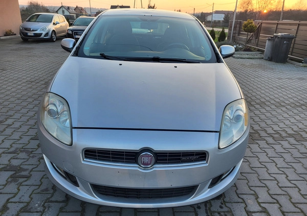 Fiat Bravo cena 8800 przebieg: 226000, rok produkcji 2007 z Dobczyce małe 106